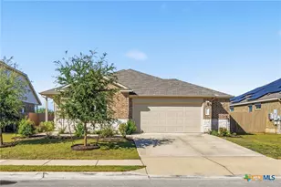709 Carol Dr, Hutto, TX 78634 - Photo 1