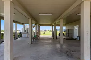 213 Porpoise Dr, Palacios, TX 77465 - Photo 5