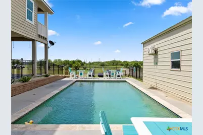 213 Porpoise Drive, Palacios, TX 77465 - Photo 11