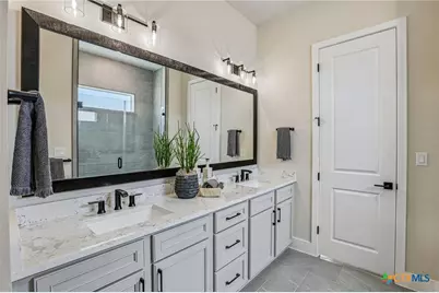 325 Ridgeway Drive, Georgetown, TX 78628 - Photo 23