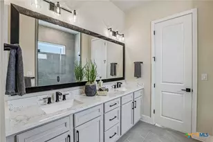 325 Ridgeway Dr, Georgetown, TX 78628 - Photo 23