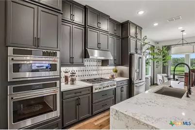 325 Ridgeway Drive, Georgetown, TX 78628 - Photo 13