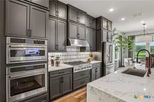 325 Ridgeway Dr, Georgetown, TX 78628 - Photo 13