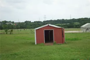 9630 Hunt Hill Rd, Rogers, TX 76569 - Photo 5