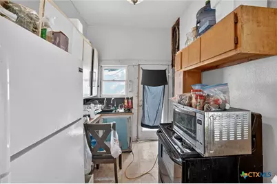 1210 S 5th Street, Temple, TX 76504 - Photo 9