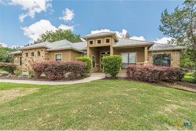 2628 Wolf Lair, New Braunfels, TX 78132 - Photo 3