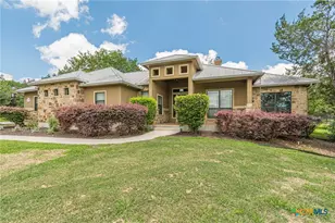 2628 Wolf Lair, New Braunfels, TX 78132 - Photo 3