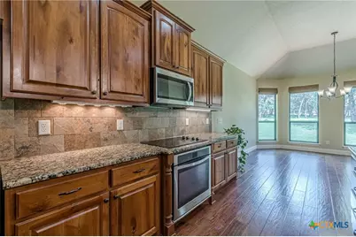 2628 Wolf Lair, New Braunfels, TX 78132 - Photo 11