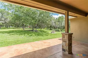 2628 Wolf Lair, New Braunfels, TX 78132 - Photo 23