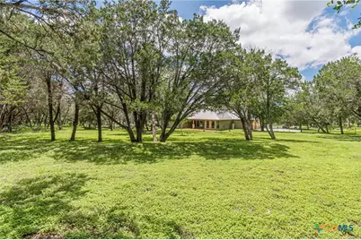 2628 Wolf Lair, New Braunfels, TX 78132 - Photo 25