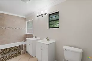 295 N West End Ave, New Braunfels, TX 78130 - Photo 39