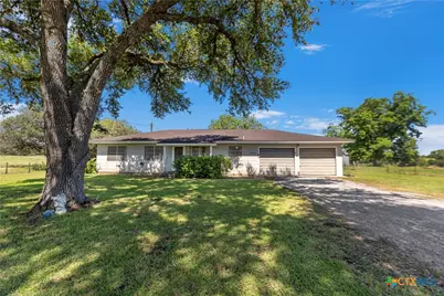 2602 Bootlegger Lane, Yoakum, TX 77995 - Photo 1