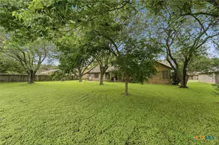 214 E Montana Dr, Shiner, TX 77984 - Photo 33