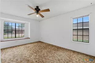 214 E Montana Dr, Shiner, TX 77984 - Photo 23
