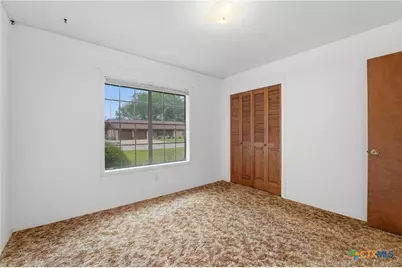 214 E Montana Drive, Shiner, TX 77984 - Photo 27