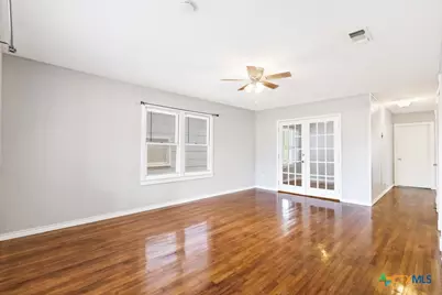 704 Curtiss Avenue, Schertz, TX 78154 - Photo 5