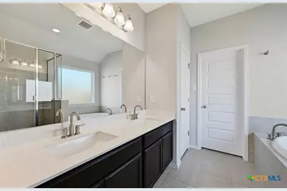 250 Sage Meadows Drive, San Marcos, TX 78666 - Photo 15