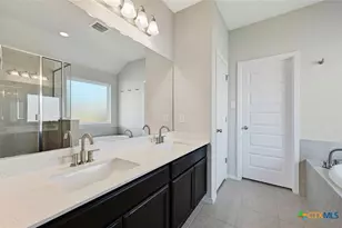 250 Sage Meadows Dr, San Marcos, TX 78666 - Photo 15