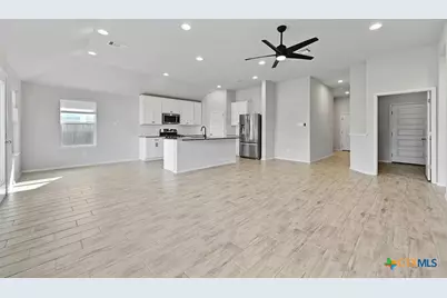 250 Sage Meadows Drive, San Marcos, TX 78666 - Photo 7