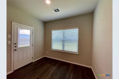 231 Valmet Drive, New Braunfels, TX 78130 - Photo 9
