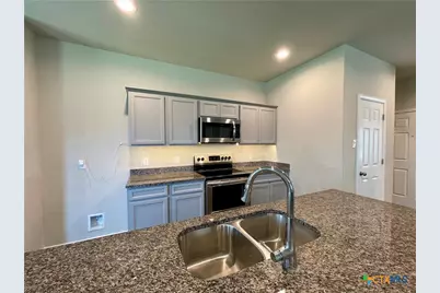 231 Valmet Drive, New Braunfels, TX 78130 - Photo 5