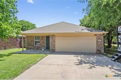 1202 E Avenue F, Lampasas, TX 76550 - Photo 23