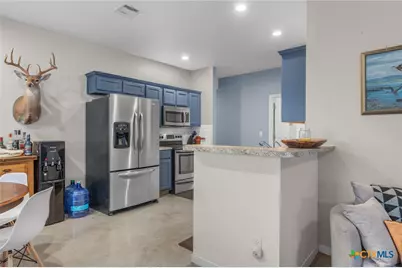 1202 E Avenue F, Lampasas, TX 76550 - Photo 9