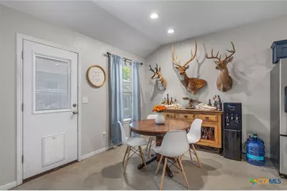 1202 E Avenue F, Lampasas, TX 76550 - Photo 5