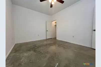 805 Hallie Cove, Lockhart, TX 78644 - Photo 33