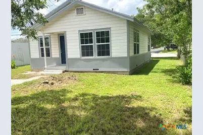 2405 Lone Tree Road, Victoria, TX 77901 - Photo 9