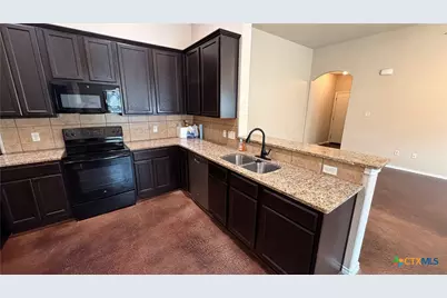 708 Saengerhalle Road, New Braunfels, TX 78130 - Photo 7
