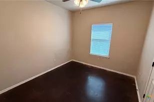 708 Saengerhalle Rd, New Braunfels, TX 78130 - Photo 15