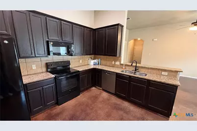 708 Saengerhalle Road, New Braunfels, TX 78130 - Photo 9