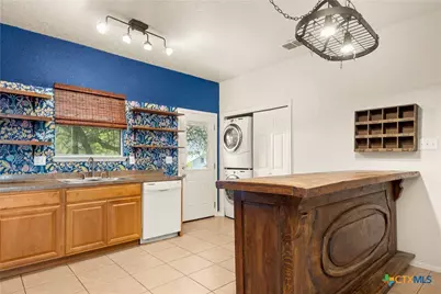323 Lexington Pass, Canyon Lake, TX 78133 - Photo 7