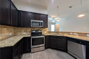549 Creekside Frst, New Braunfels, TX 78130 - Photo 15