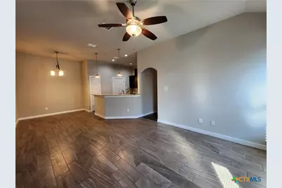 549 Creekside Forest, New Braunfels, TX 78130 - Photo 7