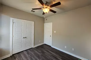 549 Creekside Frst, New Braunfels, TX 78130 - Photo 17