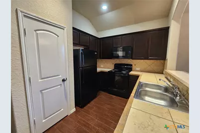 538 Creekside Circle, New Braunfels, TX 78130 - Photo 7