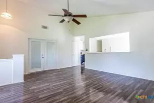 3302 Green Valley Dr, Killeen, TX 76542 - Photo 5