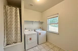 305 Buckskin Trail, Harker Heights, TX 76548 - Photo 19