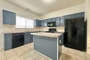 305 Buckskin Trail, Harker Heights, TX 76548 - Photo 13
