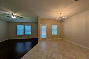 1337 Lauren St, New Braunfels, TX 78130 - Photo 17