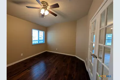 1337 Lauren Street, New Braunfels, TX 78130 - Photo 5
