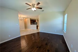 1337 Lauren St, New Braunfels, TX 78130 - Photo 15