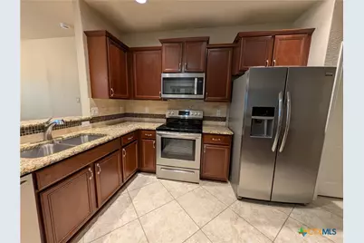 1337 Lauren Street, New Braunfels, TX 78130 - Photo 7