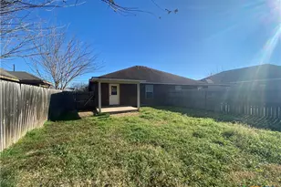 239 Rosalie Dr, New Braunfels, TX 78130 - Photo 17
