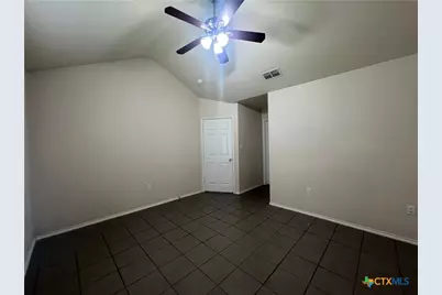 239 Rosalie Drive #B, New Braunfels, TX 78130 - Photo 11