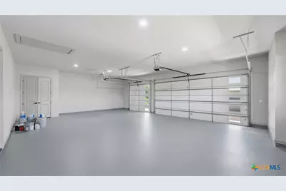 731 County Road 356, Adkins, TX 78101 - Photo 35
