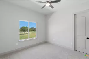 731 County Rd 356, Adkins, TX 78101 - Photo 29