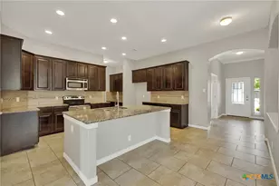 846 Madison Ave, New Braunfels, TX 78130 - Photo 5